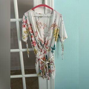 Plum Pretty Sugar Romper size Small